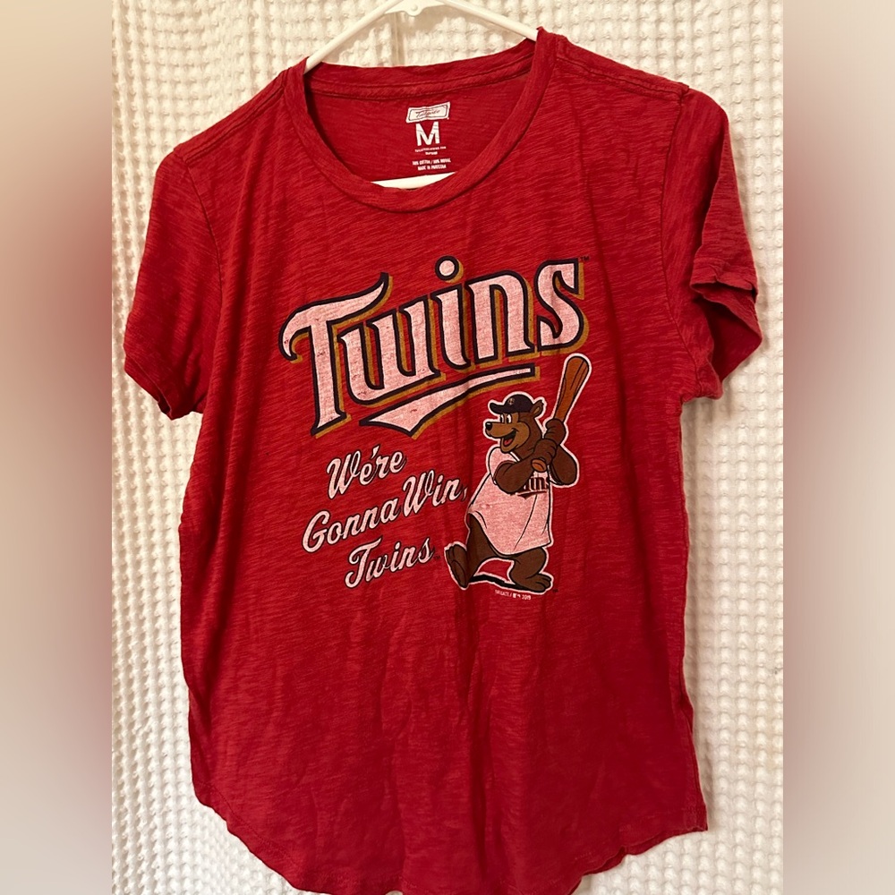 American Eagle Minnesota Twins Red Tee S